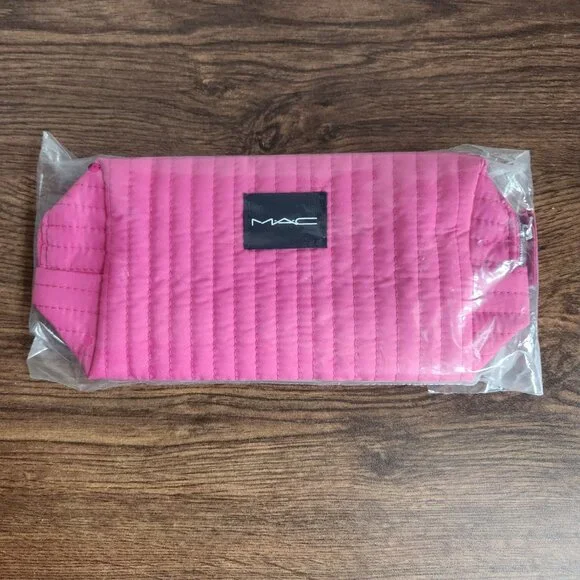 MAC Cosmetics Pink Makeup Bag - Picture 3 of 6